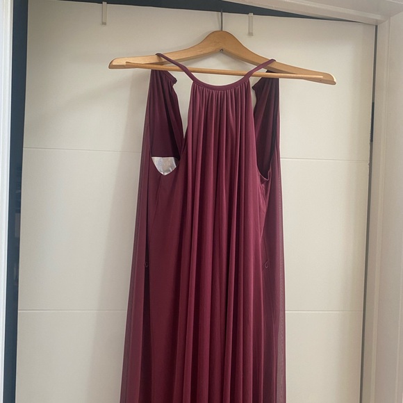 Bridesmaid dress. Size 6. Great for a wedding guest, or formal event - Picture 3 of 5